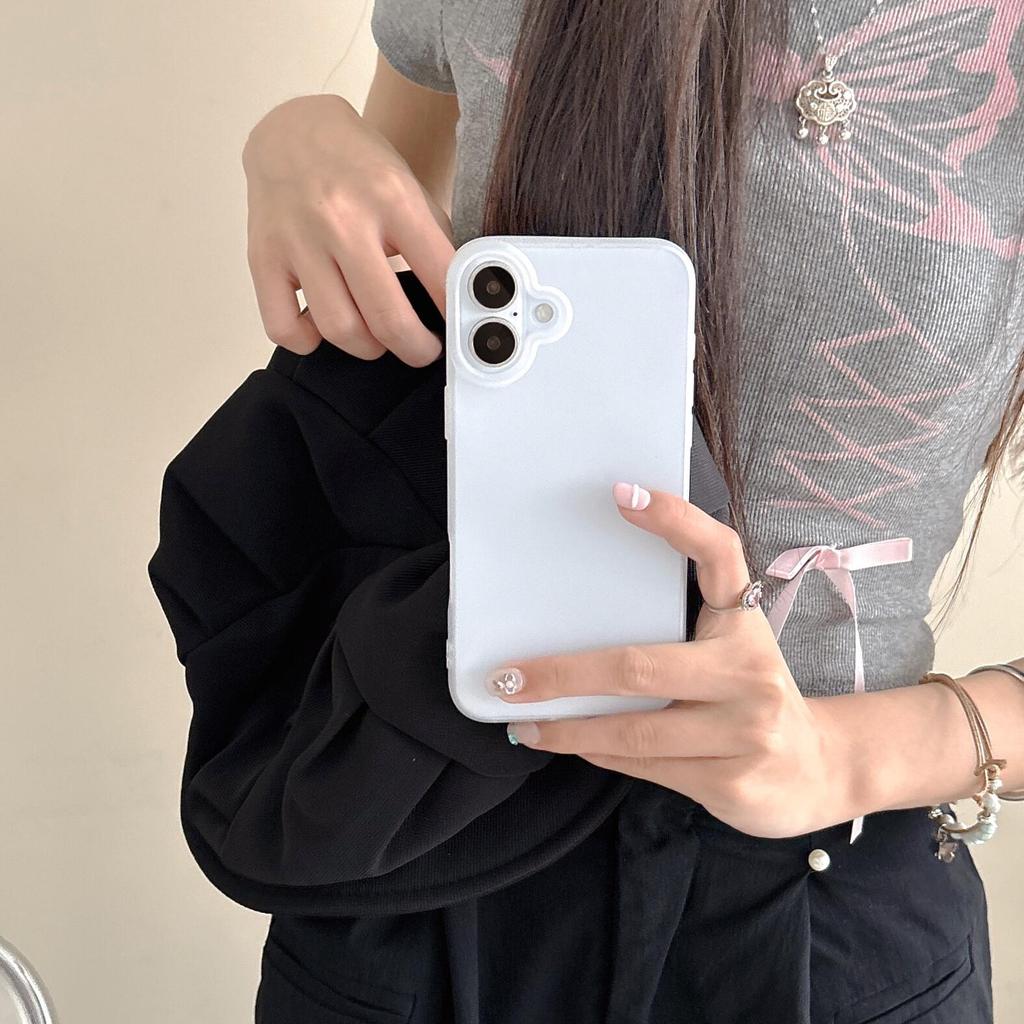 Ultra-thin Frosted Phantom Case for iPhone 17 Pro Max - Anti-fingerprint & Anti-sweat