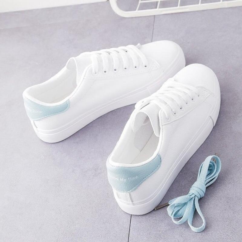 Thick Soled White Shoes for Women in Spring Autumn Fashionable Versatile White Student Single Shoes