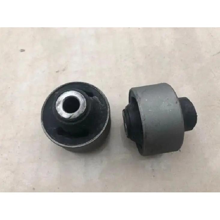 2pcs/kit) Front Control Arm bushing big / small for Chinese ROEWE MG3 Auto car motor parts 30003598