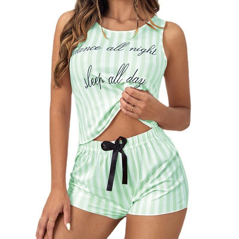 Summer summer women s striped letter two-piece set, comfortable close-fitting milk silk short-sleeved set S светло-зеленый