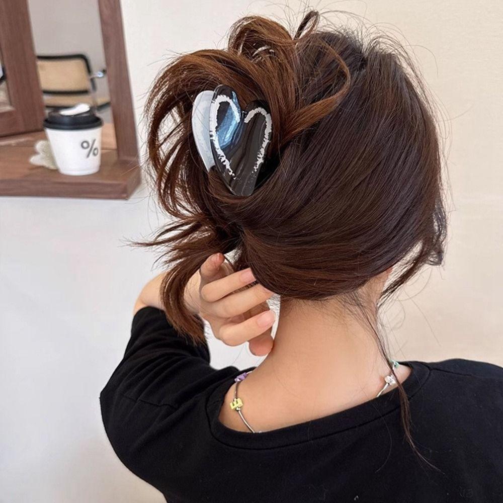 

Love Love Hair Clip Geometry Shark Clip Fashion Heart Hair Claw Girls