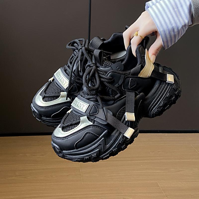

2025 autumn new Korean version breathable dad shoes women ins student casual shoes platform running women s shoes FB9905 40