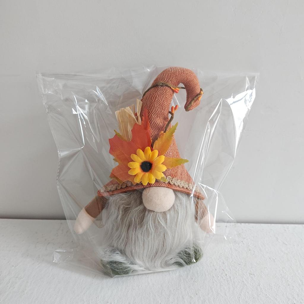 Haobei Thanksgiving Harvest Decor: Maple Leaf & Sunflower Beanie with Rudolph Light-Up Gnome