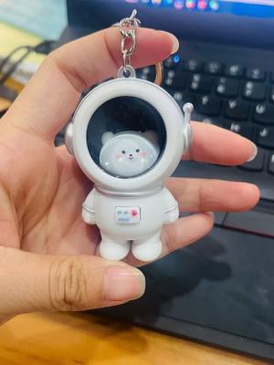 Noční světlo, astronaut, pár, klíčenka, kreativní svítící medvěd, klíčenka, taška, přívěsek, malý dárek