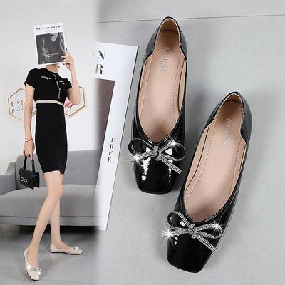 Sapatos baixos femininos de salto baixo, confortáveis, quadrados, bico fechado, sapatos de caminhada, sapatos casuais de balé com laço, sapatos elegantes antiderrapantes para mulheres, leves e rasos