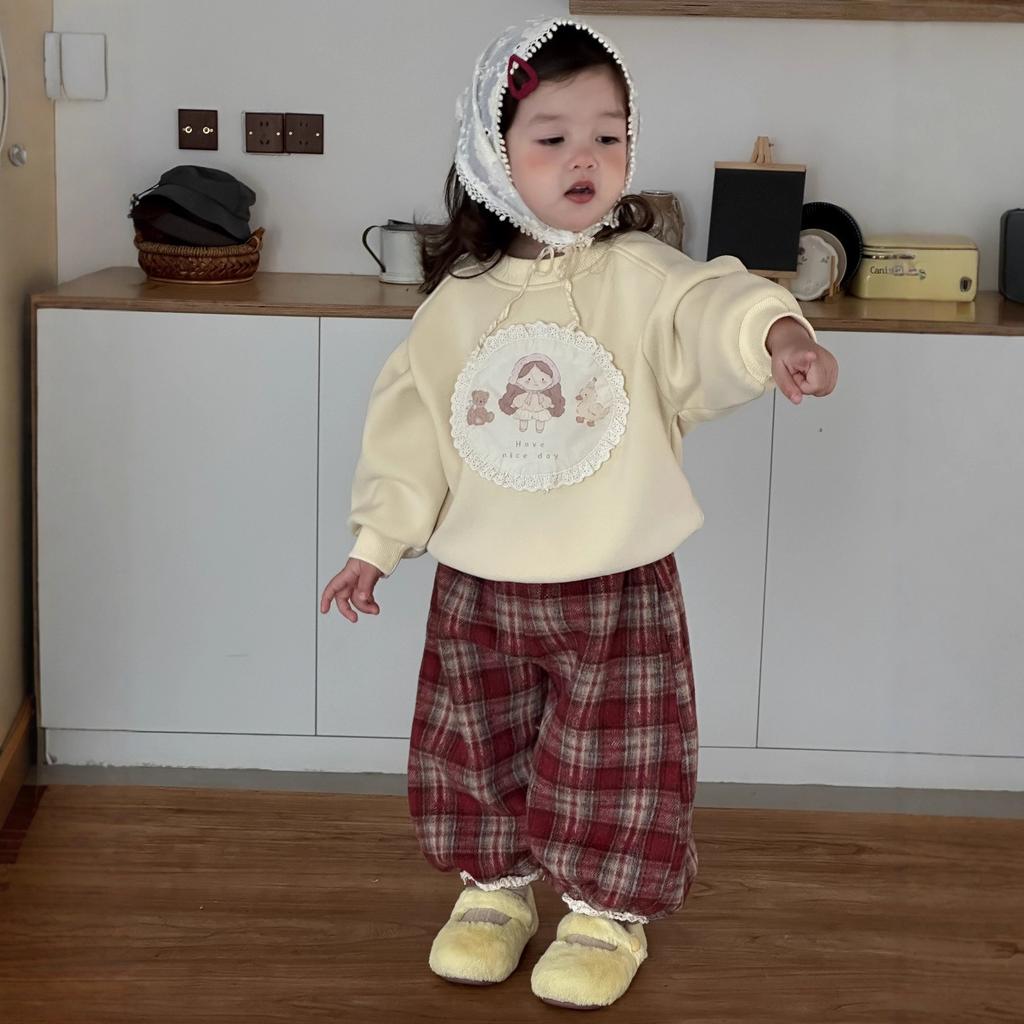Children's autumn and winter new clothes baby winter clothes girls fleece sweater plaid pants set