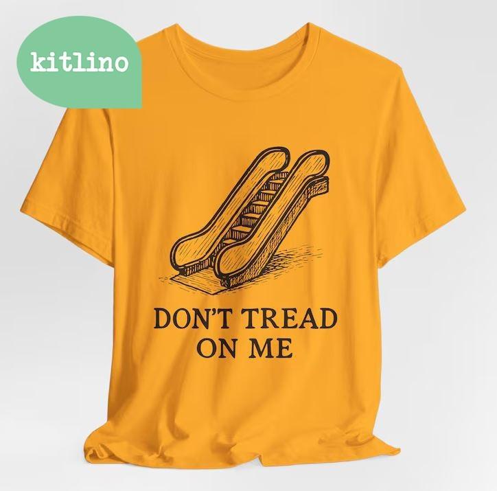 Не наступай на меня Эскалатор Исторический Флаг Трамп Унисекс Футболка S