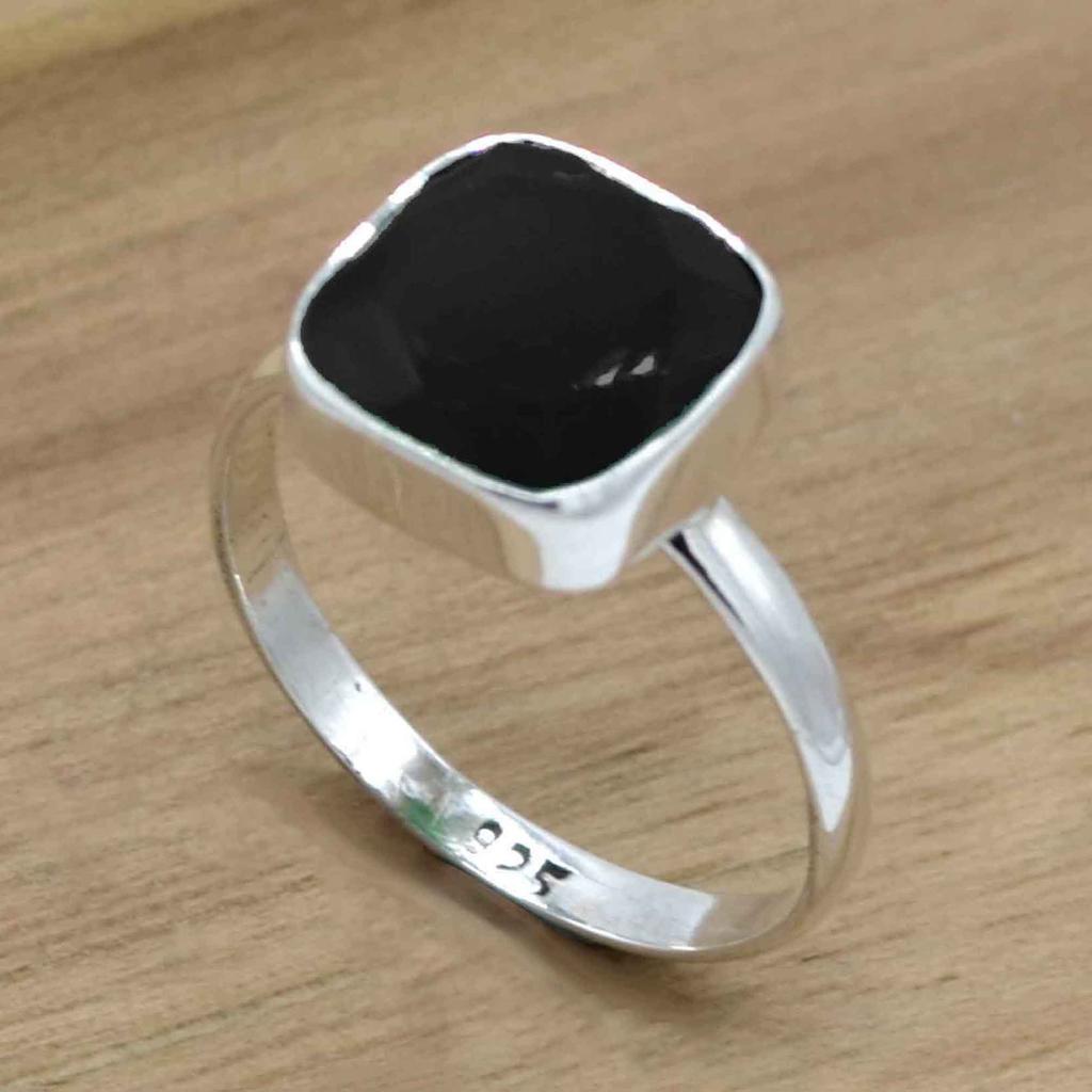 Black Onyx Gemstone Silver Ring For Women, 925 Sterling Silver Crystal Handmade Artisan Jewelry, Valentine's Day Gift