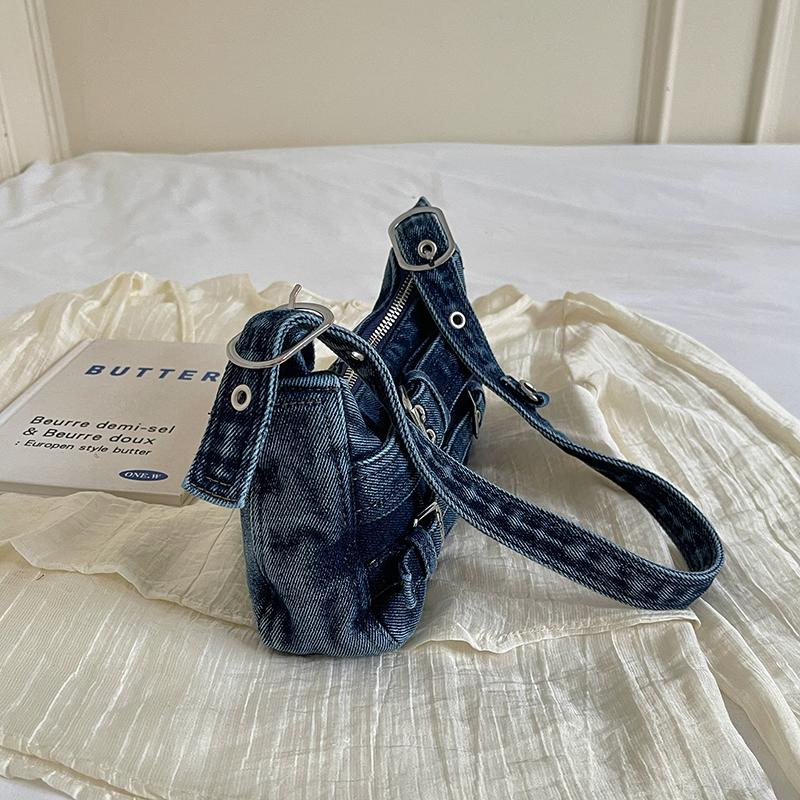 Y2K Washed Denim Shoulder Bag with Buckle Detail Zipper Closure Casual Underarm Purse for Daily Use