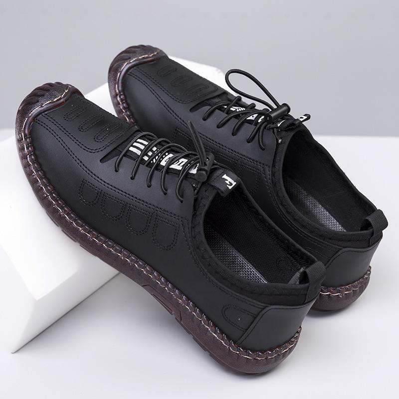 Men's Leather Shoes Trendy Soft-soled Sports Shoes Breathable Casual Shoes a Piece
