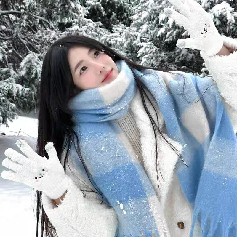 Exquisite Scarf for Female Students in Winter New Style All Match Plaid Shawl Thickened Warm Long Plush Scarf for Men Trendy