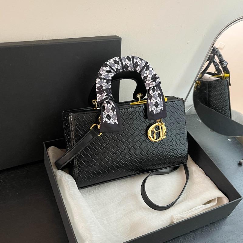 Today's Popular Small Bags, Women's New Silk Scarves, Women's Hand-held Princess Diana Bags, Versatile Single Shoulder Diagonal Span Bags