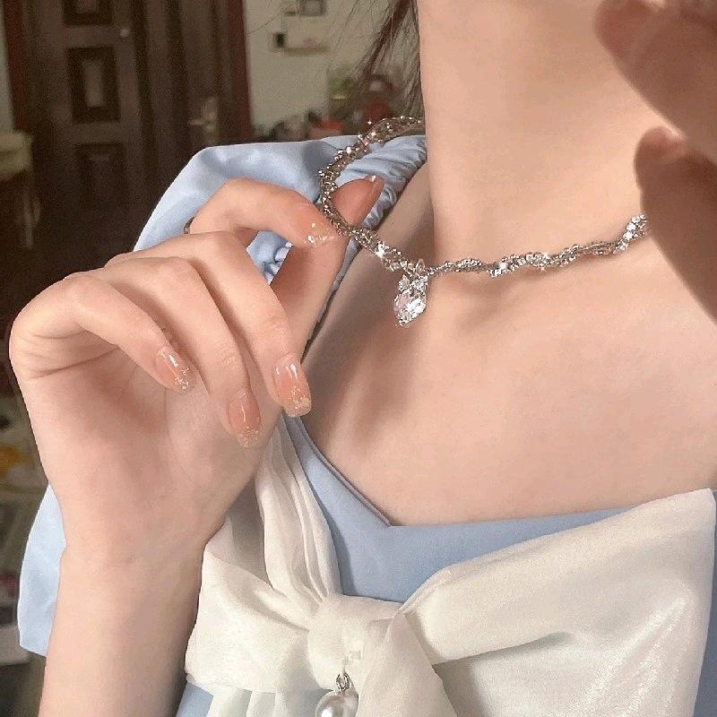 Korean Version of Super Flash Zircon Love Double-layer Necklace Female Summer Design Neck Chain Premium Collarbone Chain Jewelry