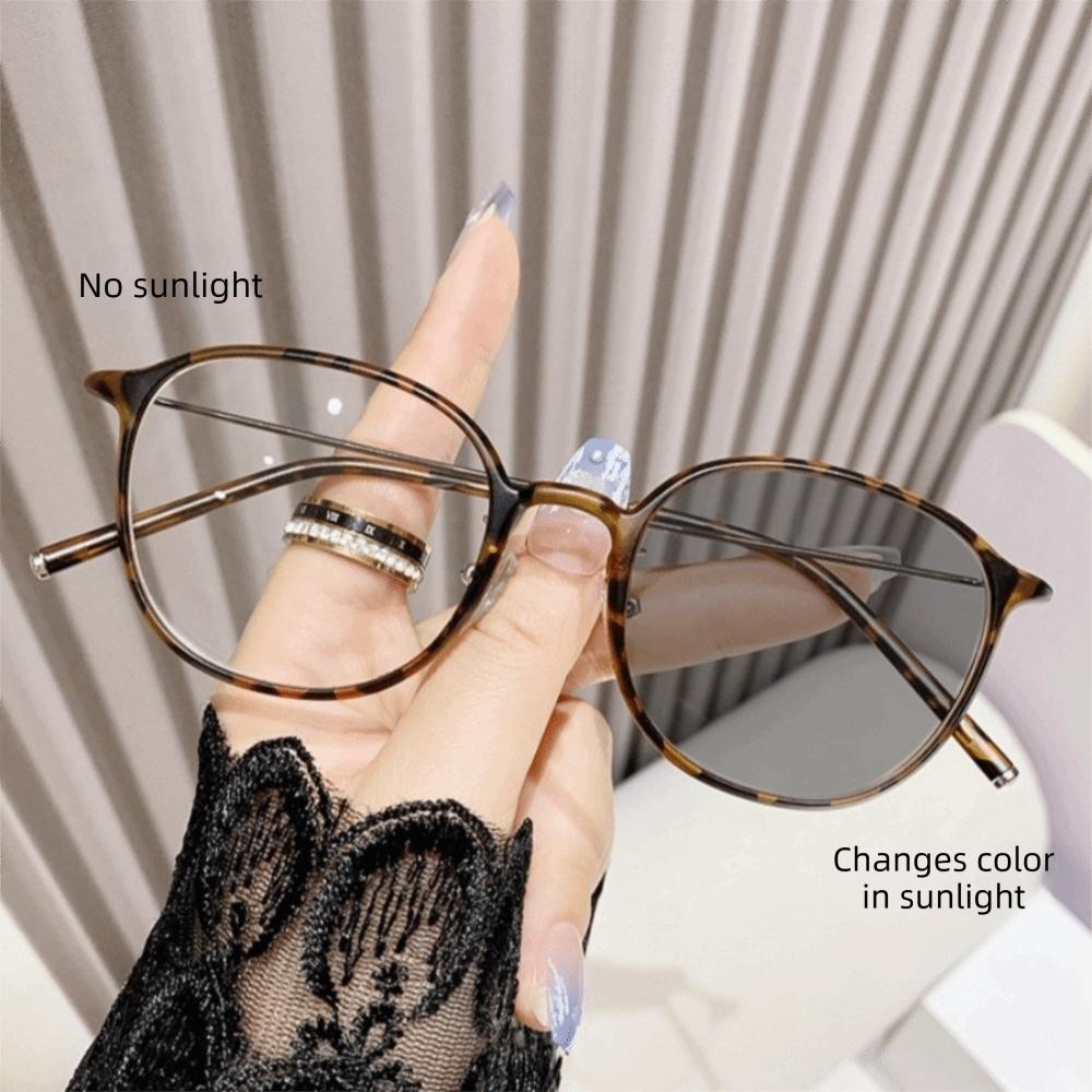 Ultra Light Photochromic Myopia Glasses Round Frame Presbyopia Glasses  Women Men