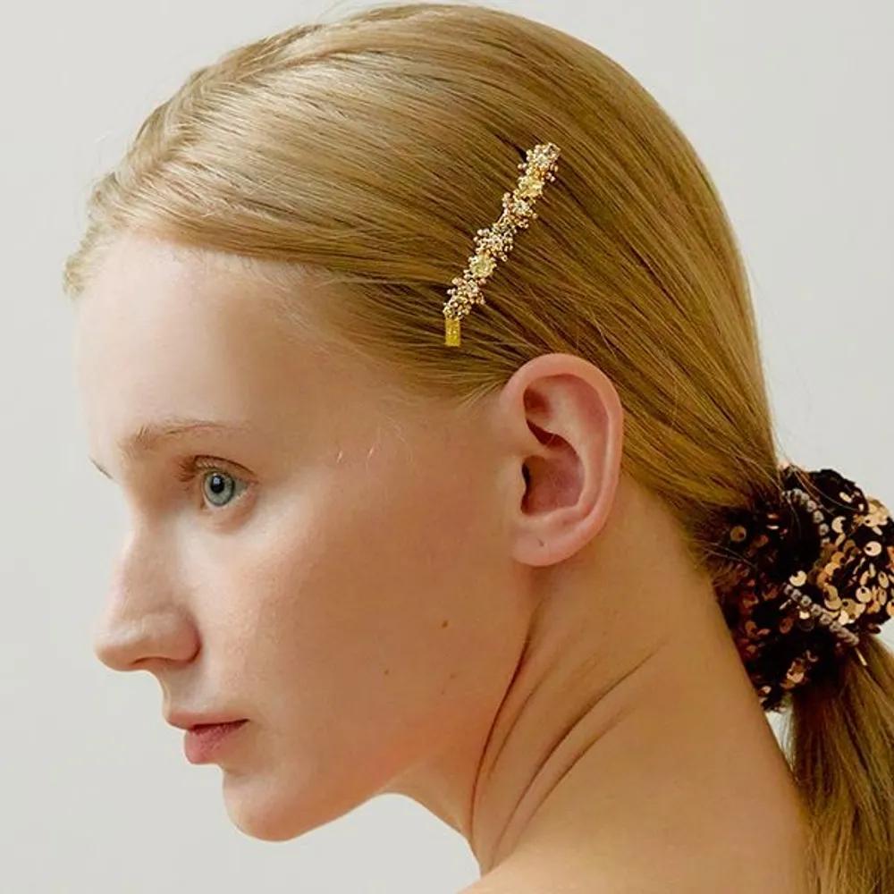 Beaded Crystal Smart Pin JC012SL