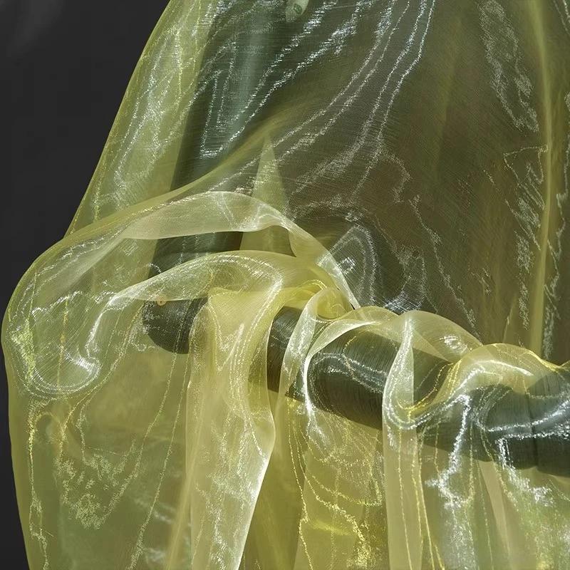 100x150cm Buntes Organza-Tüll-Gradient-Funkelndes Gewebe für Designer-Styling Glänzendes Kleid Bekleidungszubehör Bühnendekoration