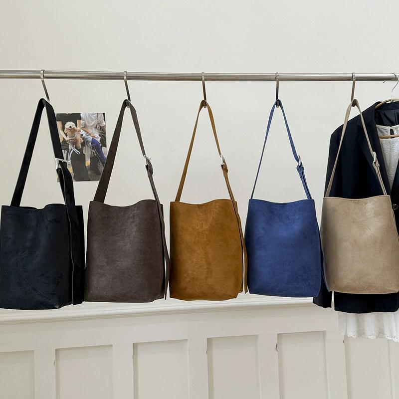 Women's Vegan Suede Bucket Bag Soft Large Capacity Shoulder Bag with Adjustable Strap for Daily Use