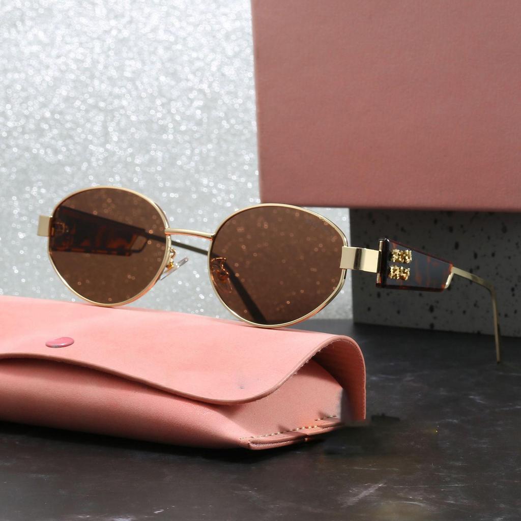 "Óculos de sol com armação de metal oval da moda - Proteção UV, estilo unissex de verão"