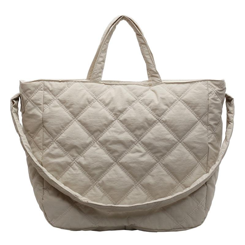 New spring and summer fashion casual pleated large bag personalized niche diamond large capacity tote bag messenger bag bag