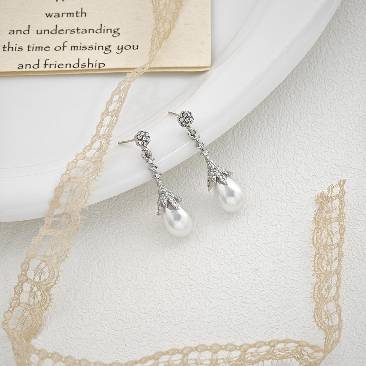 Серьги-пусеты с бриллиантами и жемчугом в виде капли воды с бахромой, Модные простые серьги в стиле легкой роскоши