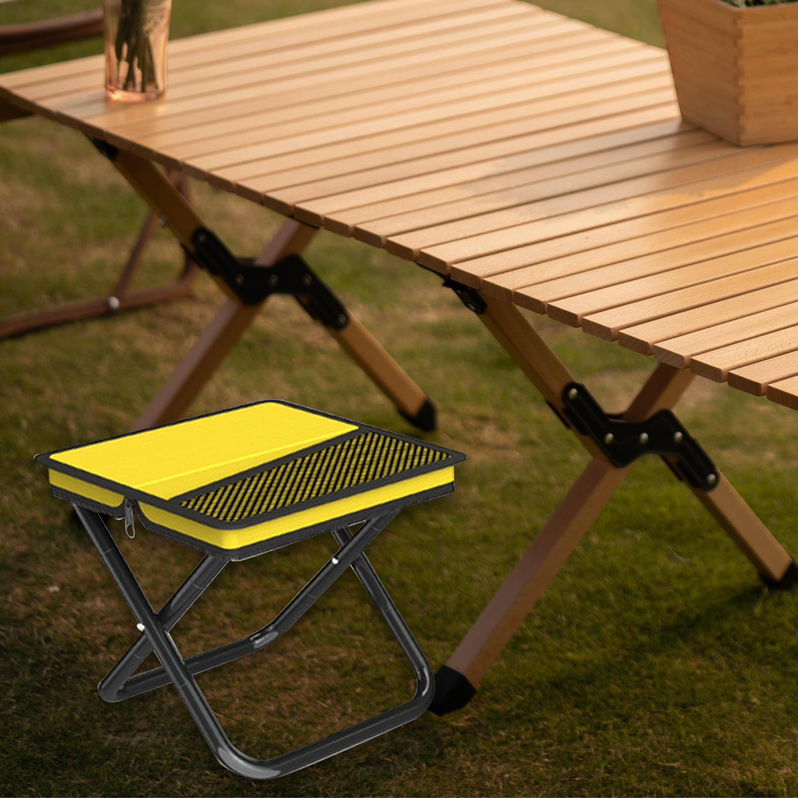 

Camping Stool for Fishing and Outdoor Use, Portable Chair Adults Kids жёлтый