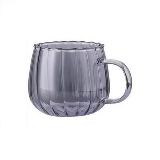Hohe Borosilikat-Spitzen-Teetasse mit vertikalen Streifen - Hitzebeständiges Glas mit Henkel für Zuhause oder Büro.