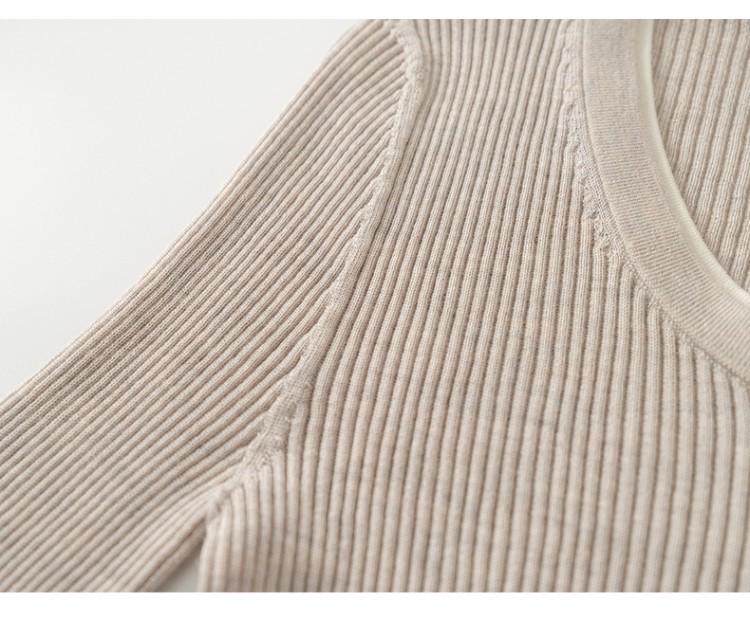 Elegant 60s Count Wool Round Neck Slimming Sweater - Women's Spring/Autumn Style, Faux Two-Piece Design