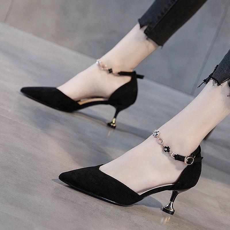 High Heels Women 2025 New French One-word Buckle Bag Head Sandals Fairy Fairy Style Fine Heel Sexy Pointed Shoes