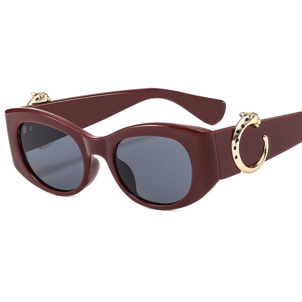 Classic Womens Oversized Sun Glasses With Pc Lenses For Travel And Party Events