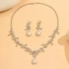 Elegantes Florales Kristall Halskette Ohrring Set Damen Vergoldete Legierung Schmuck Hochzeitsparty Abendkleid