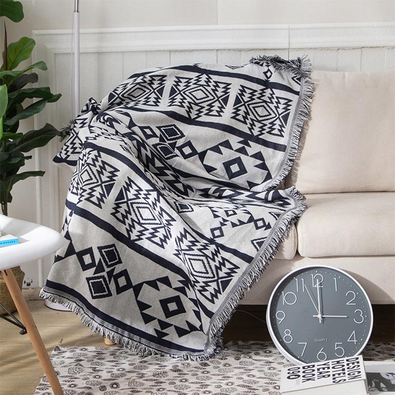 White Blankets for Sofa Comfortable Solid Color Blanket Spring Outdoor Picnic Blanket Portable Cushion Cotton Throw Blanket