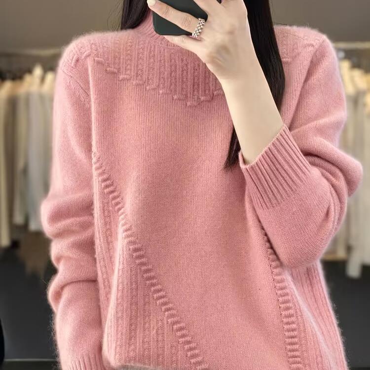 Thickened Half-high Neck Sweater for Women, Warm and Loose Long-sleeved Short Winter Base Sweater