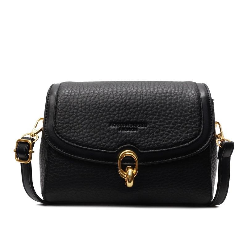 

Niche design bag women s summer new simple fashion soft leather high sense retro shoulder small square bag One size чорний
