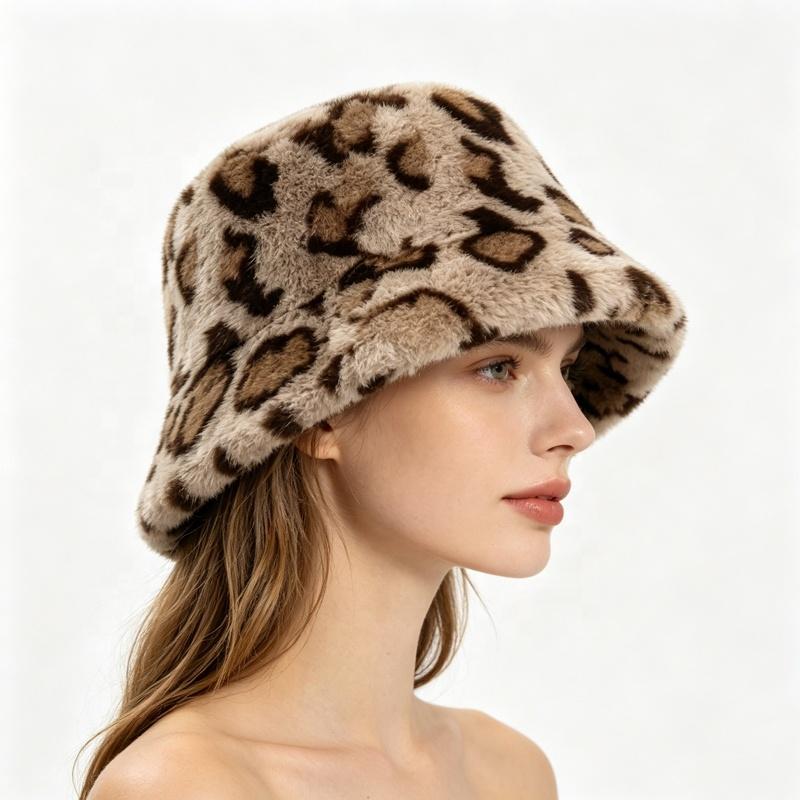 Zeyu New Fashion Leopard Print Cashmere Bucket Hat Women Winter Thick Warm Plush Fisherman Cap Casual Outdoor Party Travel Daily