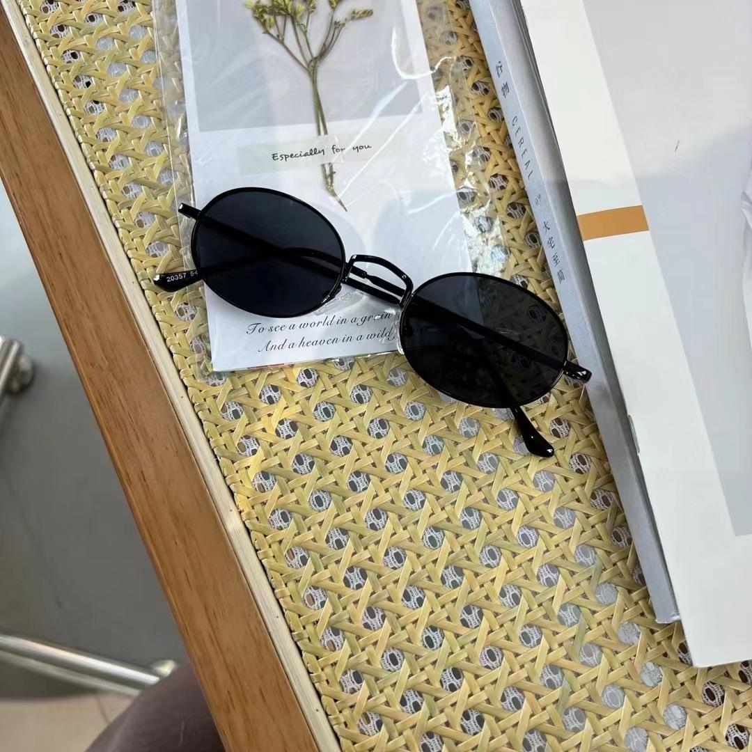 

Корейские модные солнцезащитные очки женские овальные солнцезащитные очки с защитой от бликов студенческий стиль мужские защита от УФ модные