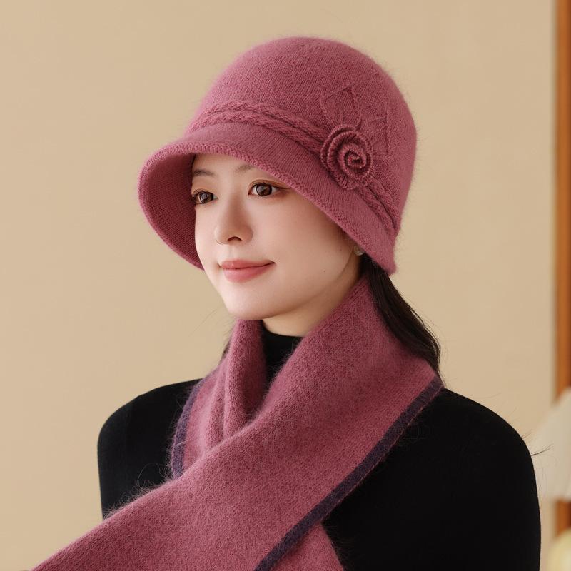Middle Aged and Elderly Hats Autumn and Winter Three Dimensional Flower Wool Hats  Fashionable and Elegant Hats  New Style for Women