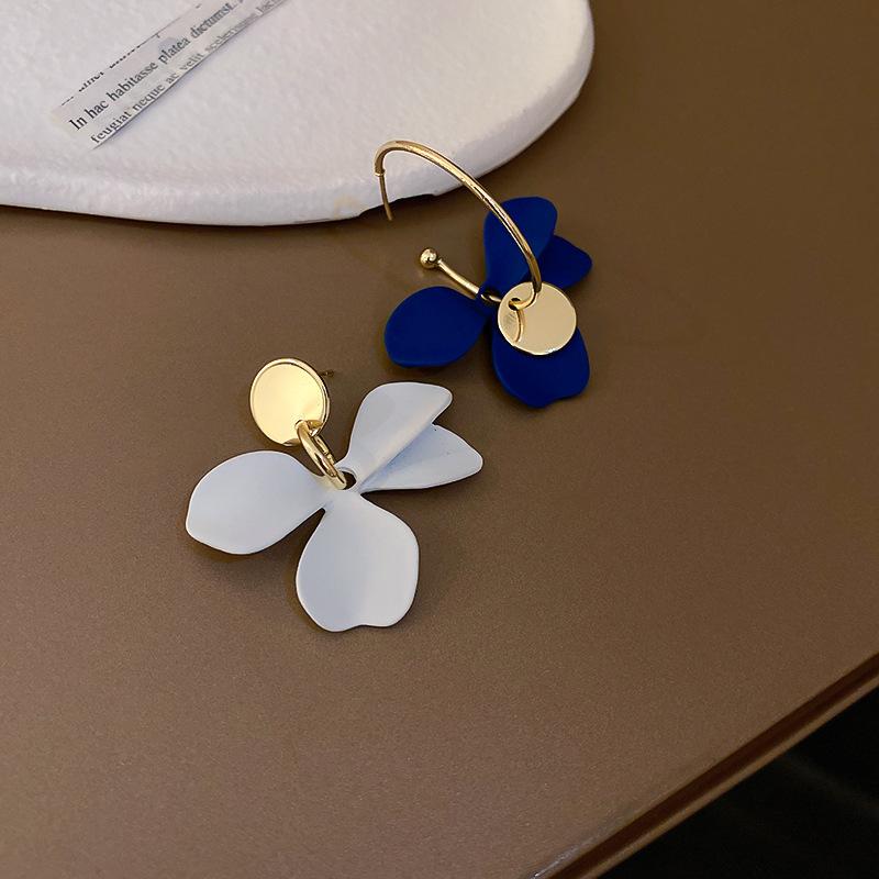 Dripping oil blue flower earrings high sense temperament versatile new stud earrings fashion Internet celebrity niche earrings women