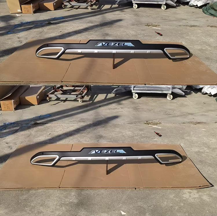 Vezel 19 Ochranné a dekorativní lišty předního a zadního nárazníku - Více zesílených stylů