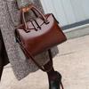 Hochwertige lässige Tragetaschen Vintage Schulter große Kapazität Damenmode Ledertaschen