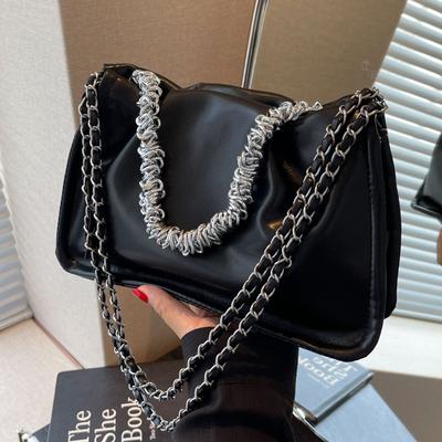 Trendige Ketten Damen Schultertaschen Neue Plissierte Weiche Leder Reißverschluss Handtaschen Damen Pendeln Vielseitige Wolkentaschen