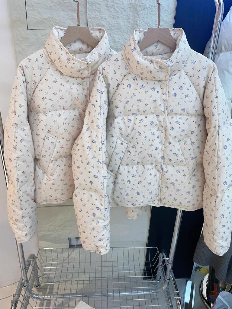 Down Jacket Women's New Sweet Age-reducing Small Floral Short Bread Jacket Loose and Thin Thickened Coat