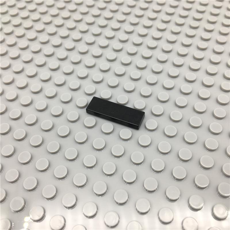 [Funbrick] 200 Stück Fliese Glatt 1x3 Noppen DIY Bausteine Dünn Pädagogisches Spielzeug Kindergröße Kompatibel mit 63864 Bri