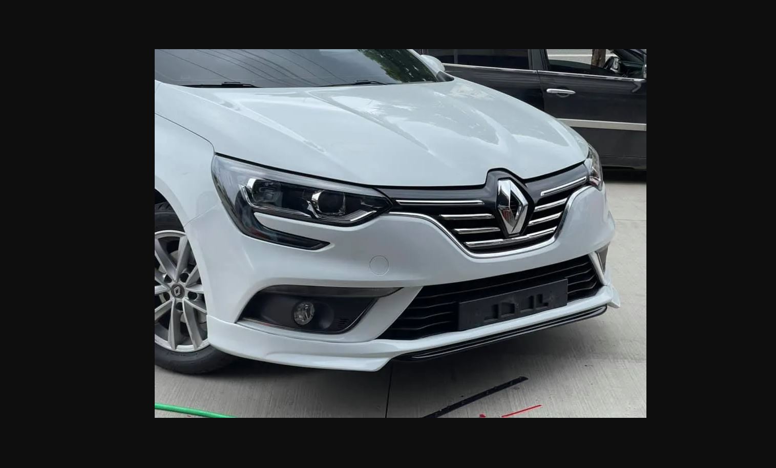 

Для Renault Megane 4 2016-2020 переднього бампера Lip Abt Style Передній бампер спідниця Abs пластик