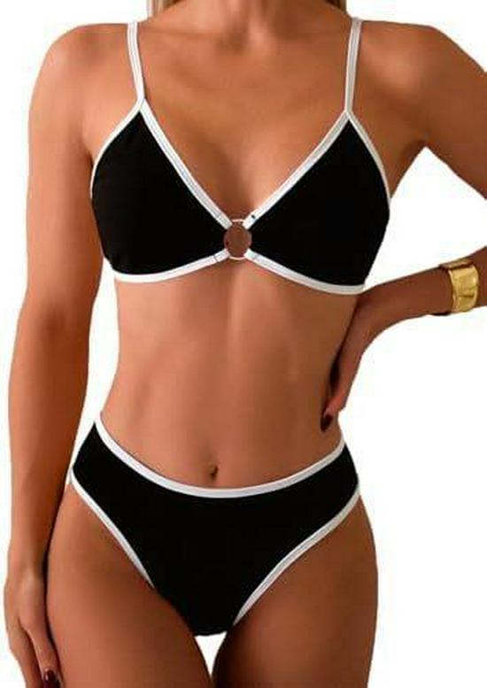 

Playful Floral 2025O Women s Two-Piece Bikini with Ring-Linked Triangle Design L