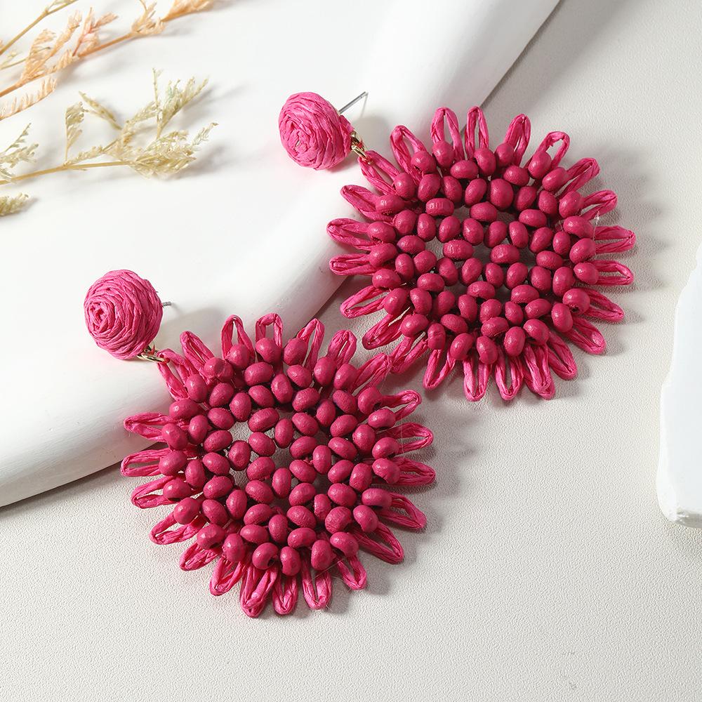 Raffia Sunflower Earrings: Simple, Literary, Generously Woven Simulation Studs.