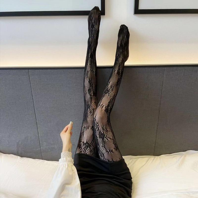 

Сексуальные чулки из сетки с кружевом и прорезями, колготки с ластовицей, классическая Лолита, сетка, женские, сетчатые, готические, панк, ретро, колготки с паутиной one size чёрный