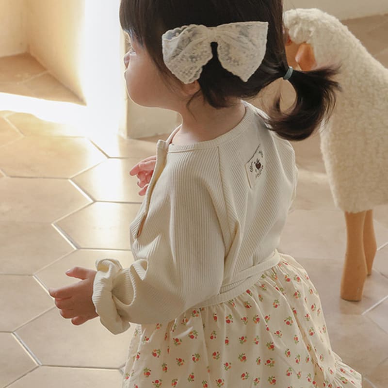 

arimcloset Cute Girl - Lace Ribbon Hair Clip lace baby pin