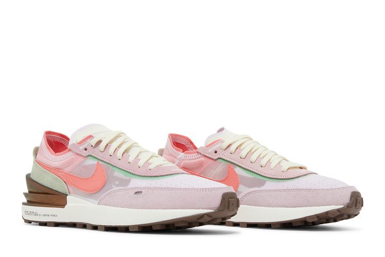 Nike Wmns Waffle One 'Rawdacious'