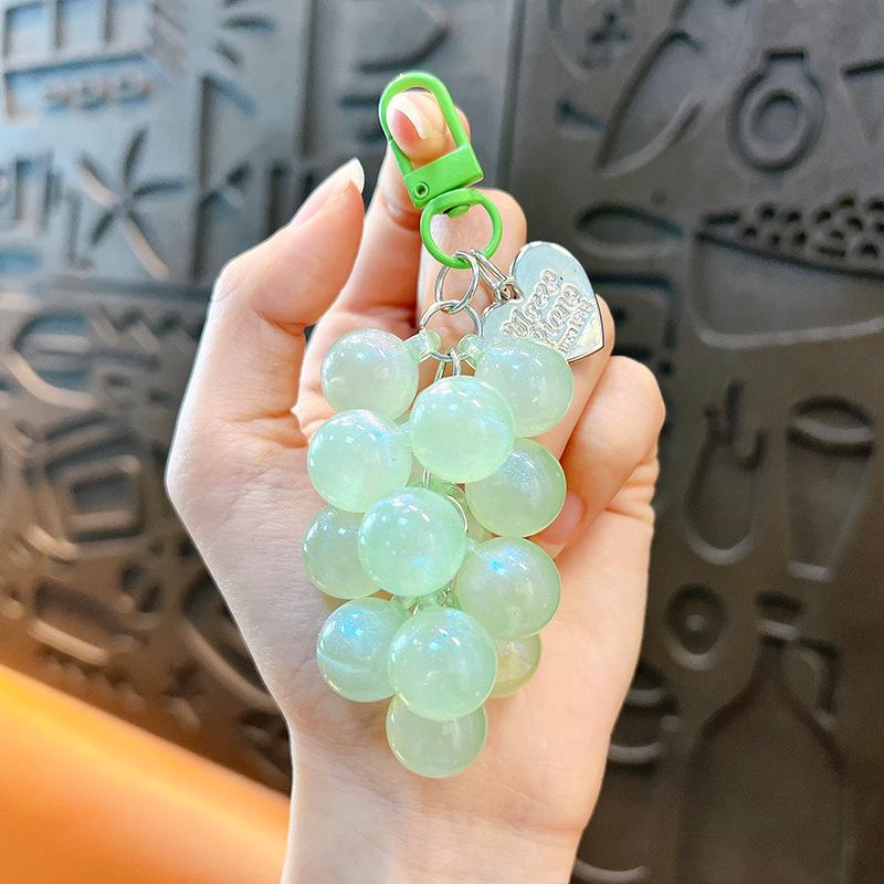 Acrylic Grape Bunch Keychain: Cute Couple Bag Charm & Creative Car Keyring for Women