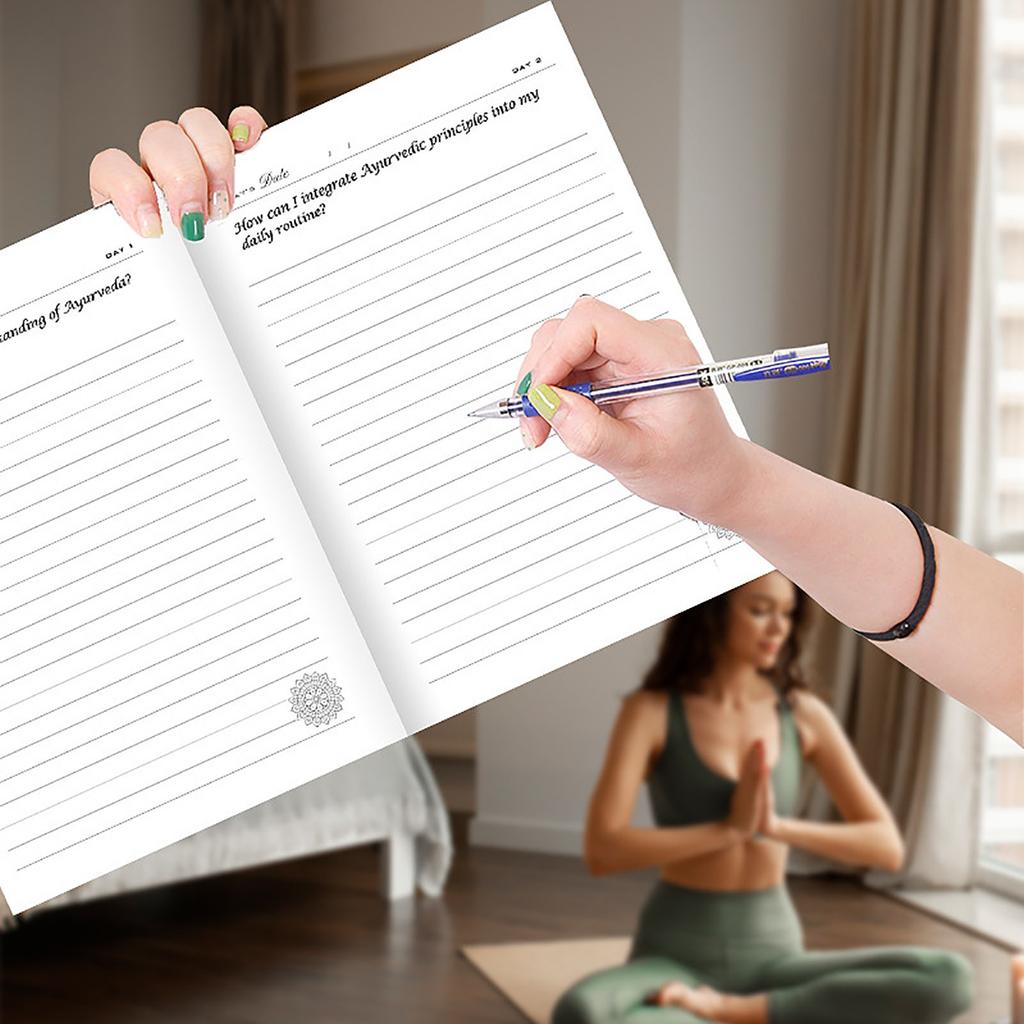 Velværejournal & Yogapraksisguide Notatbok